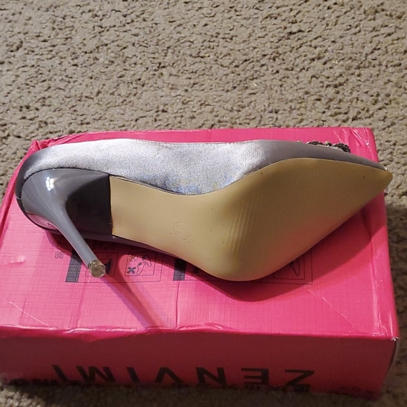 Pretty  Heels 👠 - Picture 5 of 8